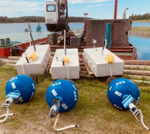 Tre nya bojar i Vänern